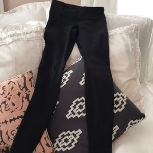 Lululemon full length black leggings